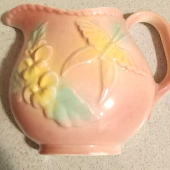 VINTAGE HULL POTTERY "SUNGLOW" WALL POCKET USA #81 holds flowers, plants - Picture 2 of 3